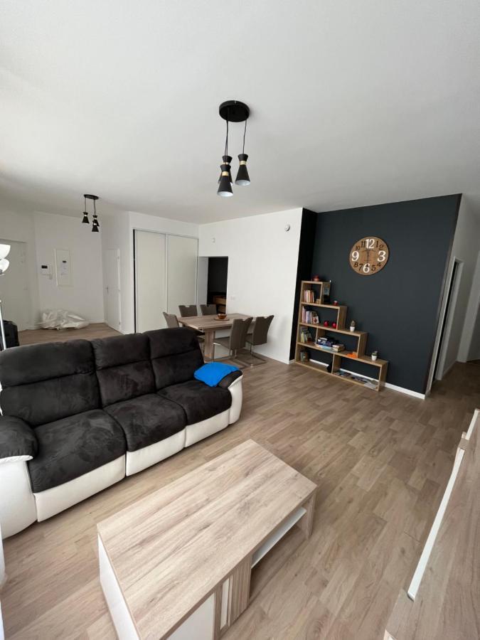 Appartement T4 140 M2 Spacieux Et Calme Pour 8 Personnes Люс-Сен-Совёр Экстерьер фото